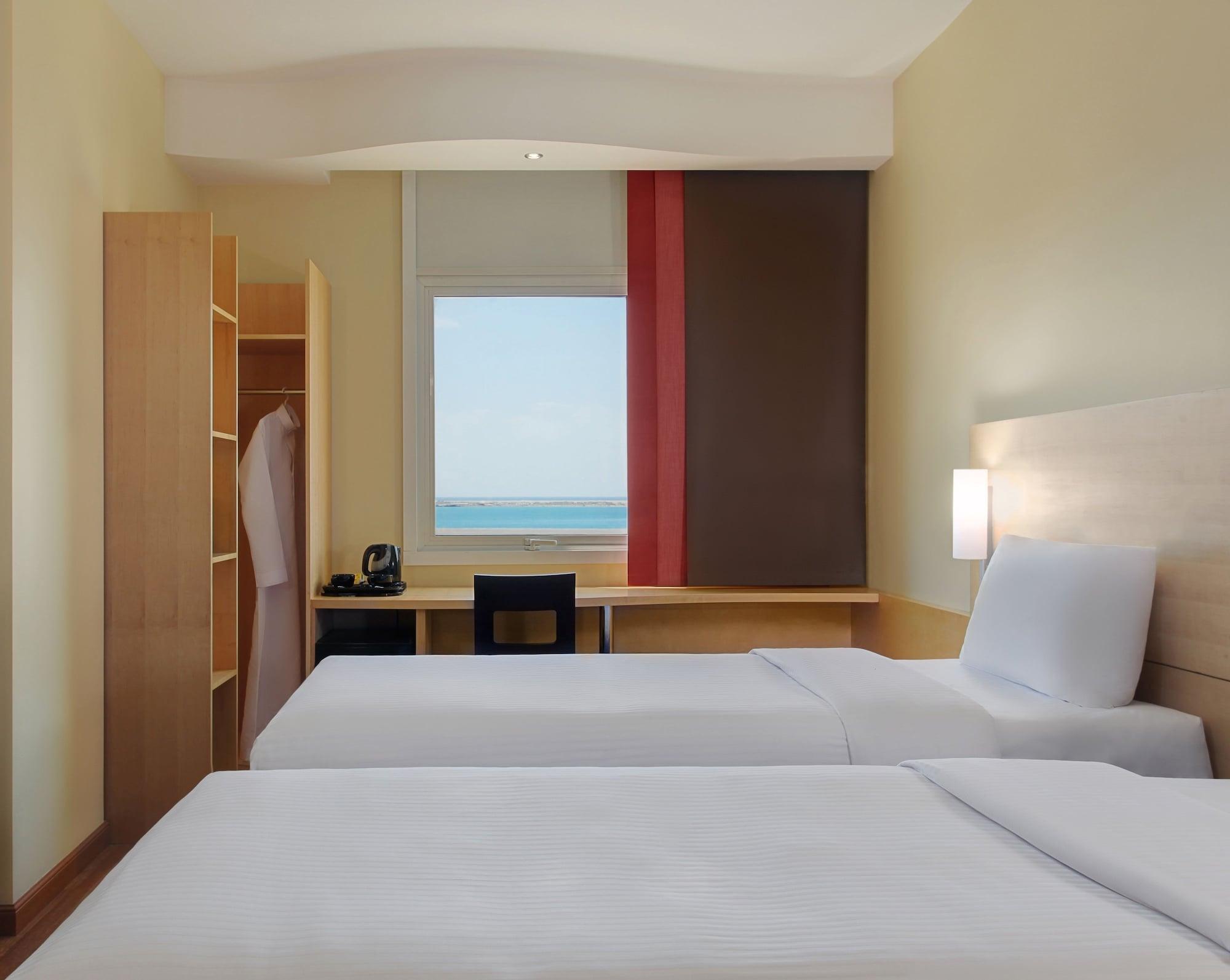 Ibis Yanbu Hotel Luaran gambar