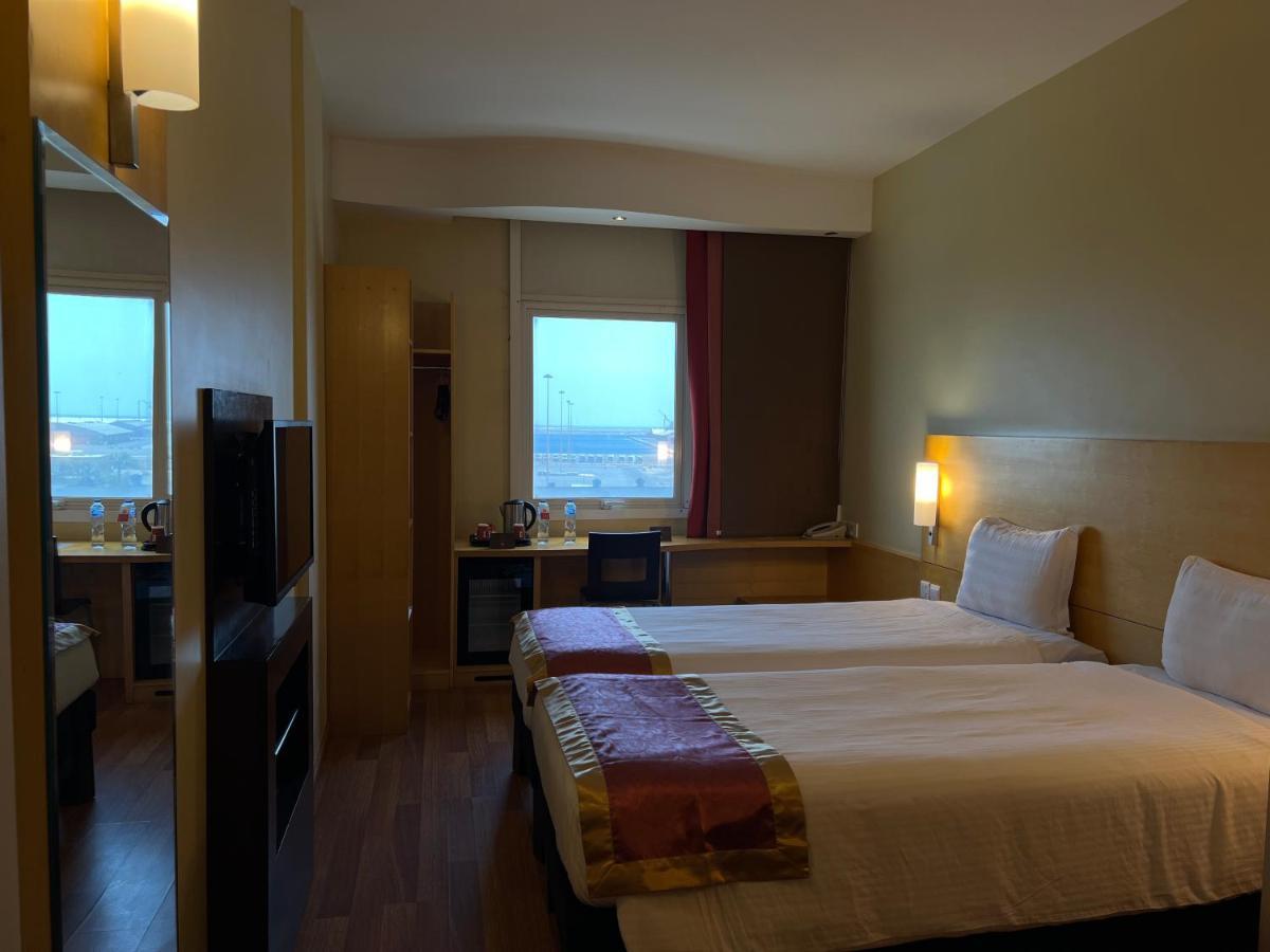 Ibis Yanbu Hotel Luaran gambar