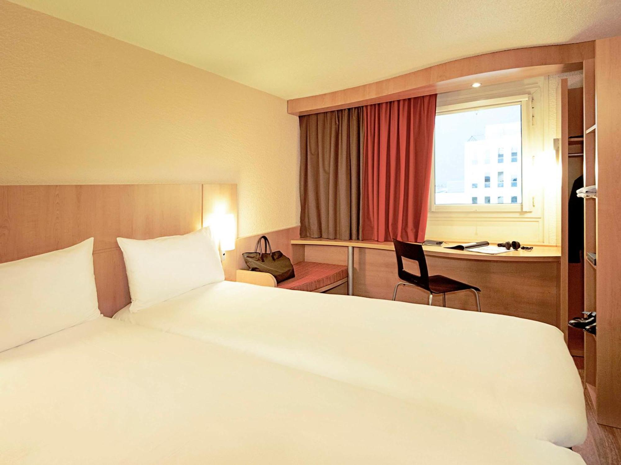 Ibis Yanbu Hotel Luaran gambar